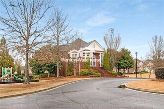 3277 Cascade Parc Blvd SW in Atlanta, GA - Building Photo - Building Photo