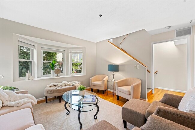 property at 289 Market St