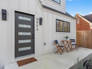 4956 Leeland St in Houston, TX - Building Photo - Building Photo