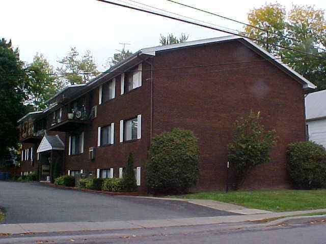 132 Glen Ave in Scotia, NY - Foto de edificio - Building Photo