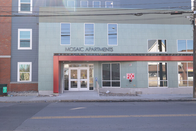 Mosaic Apartments in Schenectady, NY - Building Photo - Building Photo