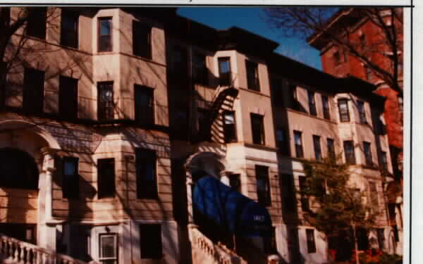 Carlton House in Brookline, MA - Building Photo