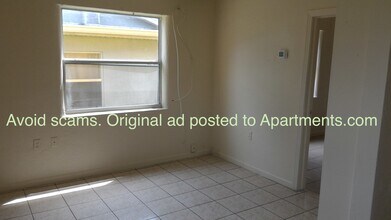 4614 46th St N, Unit 4614 46th St N in St. Petersburg, FL - Building Photo - Building Photo