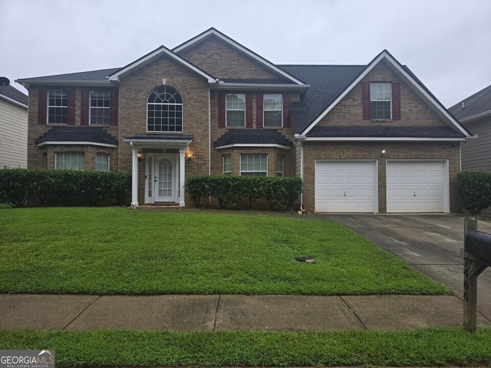 7466 Spoleto Loop in Fairburn, GA - Building Photo