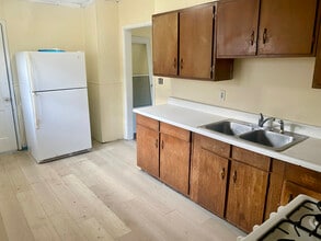 1138 Kohler Ave in Akron, OH - Building Photo - Building Photo