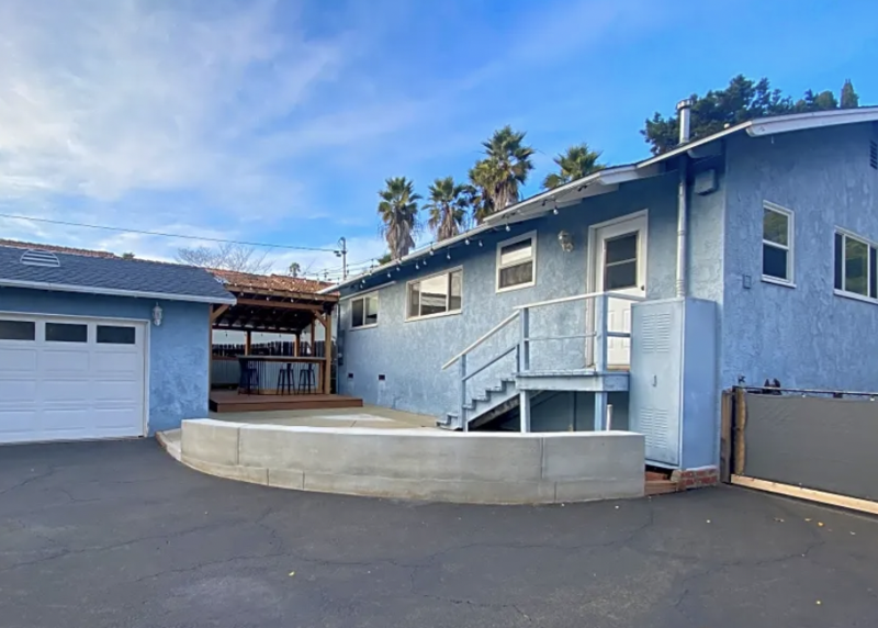355 Beaumont Dr in Vista, CA - Building Photo