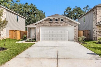 3022 Mallorca Dr in Conroe, TX - Building Photo - Building Photo