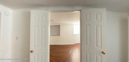 602 Columbia St in Hudson, NY - Building Photo - Building Photo