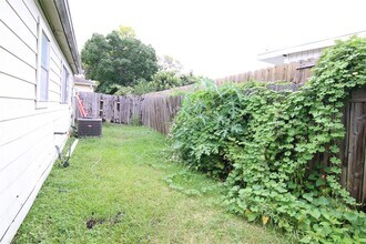 4231 Yupon Ridge Dr in Houston, TX - Building Photo - Building Photo