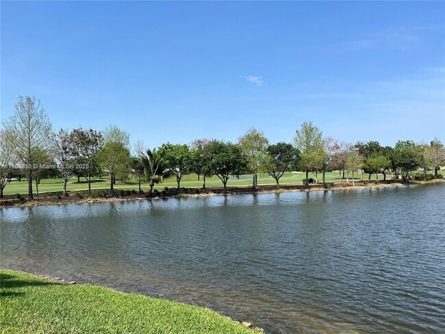 12510 Vista Isles Dr in Sunrise, FL - Building Photo - Building Photo