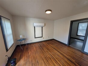 220 W Main St in Edmond, OK - Building Photo - Building Photo