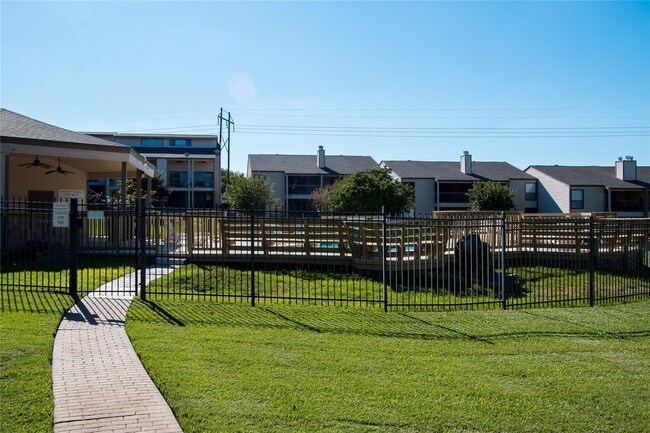 property at 202 Lakeview Terrace