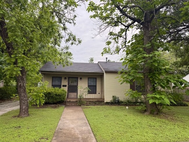 property at 3608 Cumberland Ave