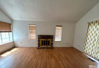 2711 Perro Ct in Reno, NV - Building Photo - Building Photo