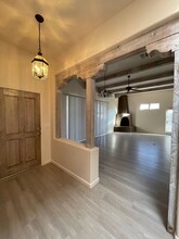 1903 Coyote Ridge Dr in Las Cruces, NM - Foto de edificio - Building Photo