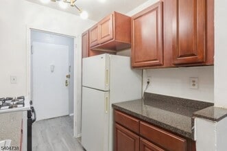 805 Pearl St in Elizabeth, NJ - Building Photo - Building Photo