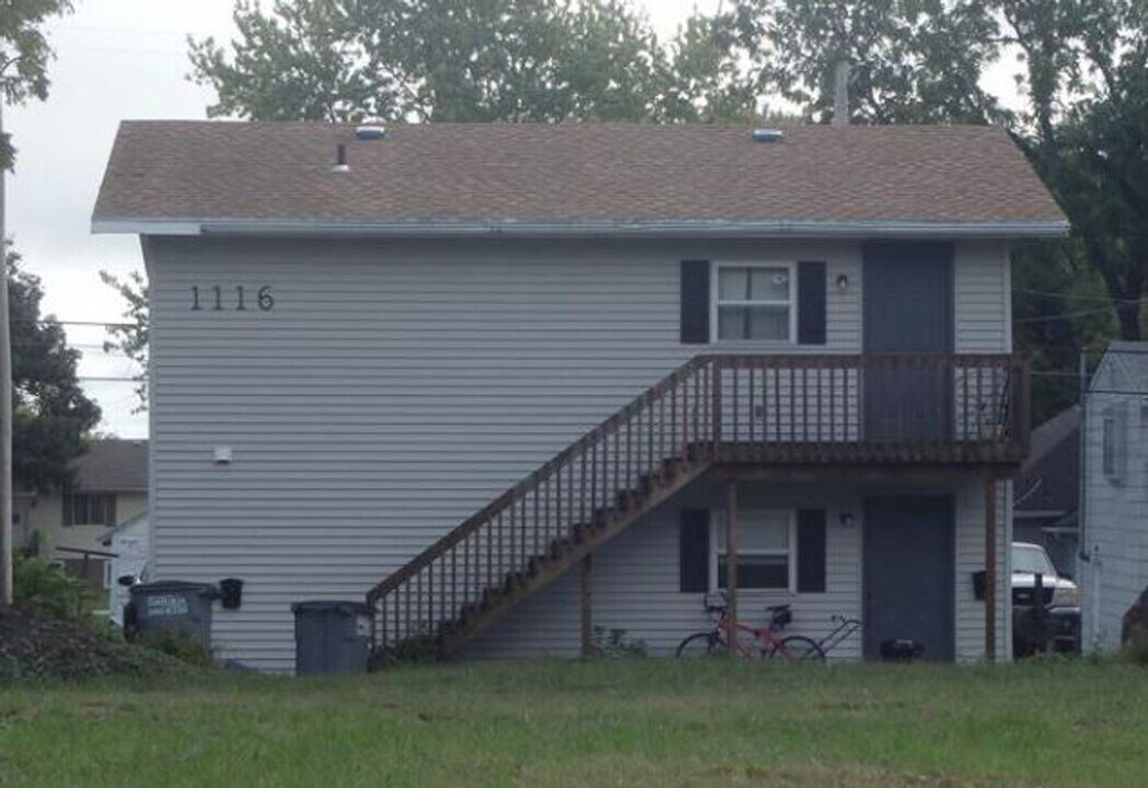 1116 Union St in Emporia, KS - Building Photo
