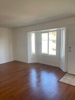 5722 Riley St, Unit #8 in San Diego, CA - Building Photo