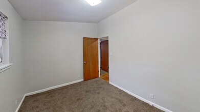 2800 S University Ave in Little Rock, AR - Building Photo - Building Photo