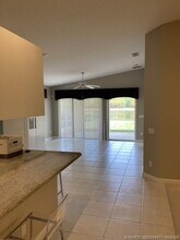 8952 SE Retreat Dr in Hobe Sound, FL - Building Photo - Building Photo