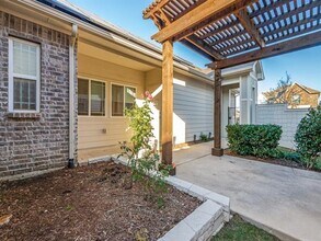 532 Val Verde St in Aubrey, TX - Building Photo - Building Photo