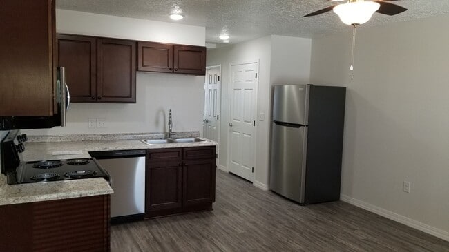 2501 M.L.K. Jr Blvd in Clovis, NM - Building Photo - Building Photo