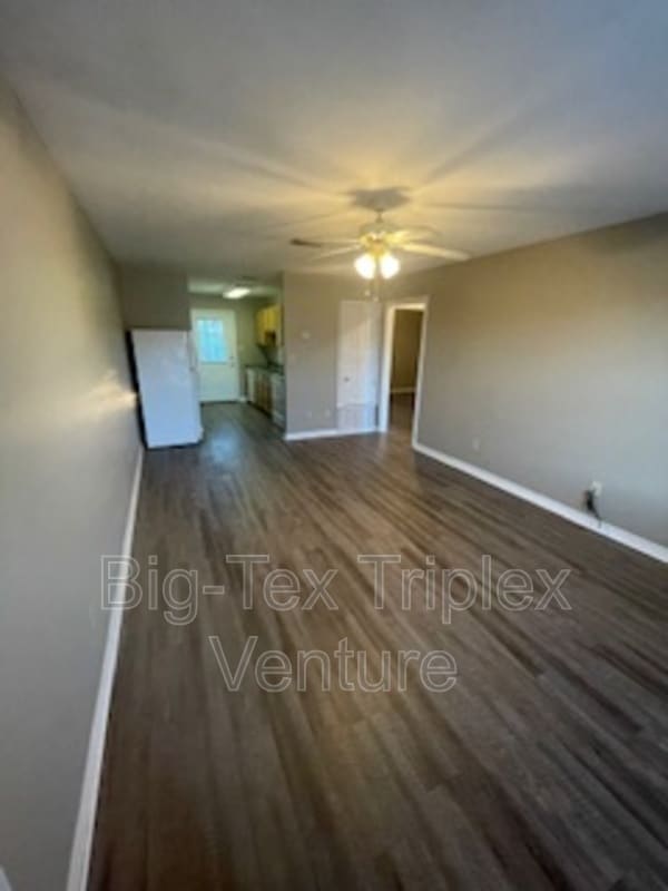property at 267 N Pecan St