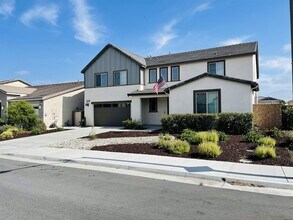 30891 Laelia Cir in Menifee, CA - Foto de edificio - Building Photo