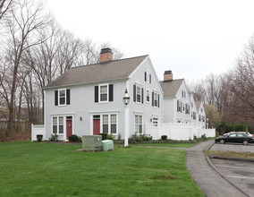 Heritage Glen in Farmington, CT - Building Photo - Building Photo