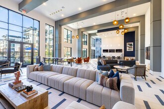 Botanic Luxury Living in Spring, TX - Foto de edificio - Building Photo