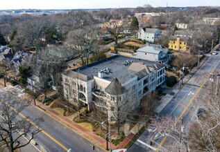 One Grant Park in Atlanta, GA - Building Photo - Building Photo