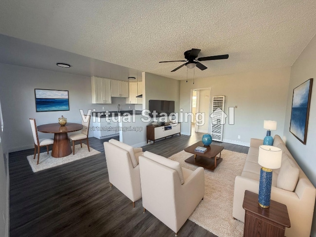 property at 1122 W 94th St