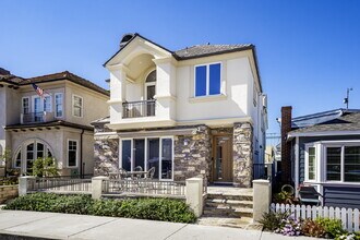 119 Opal Ave in Newport Beach, CA - Building Photo - Building Photo