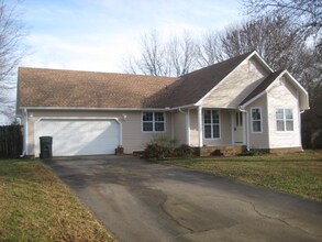 153 Usher Rd in Harvest, AL - Building Photo - Building Photo
