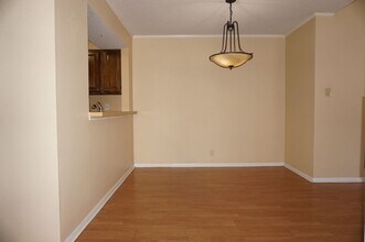 7738 Chambers Rd-Unit -612 in San Antonio, TX - Building Photo - Building Photo