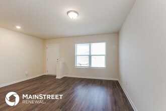 160 Steamboat Ln in Burlington, NC - Building Photo - Building Photo