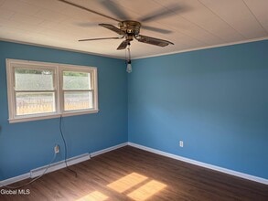 563 4th Ave in Troy, NY - Building Photo - Building Photo