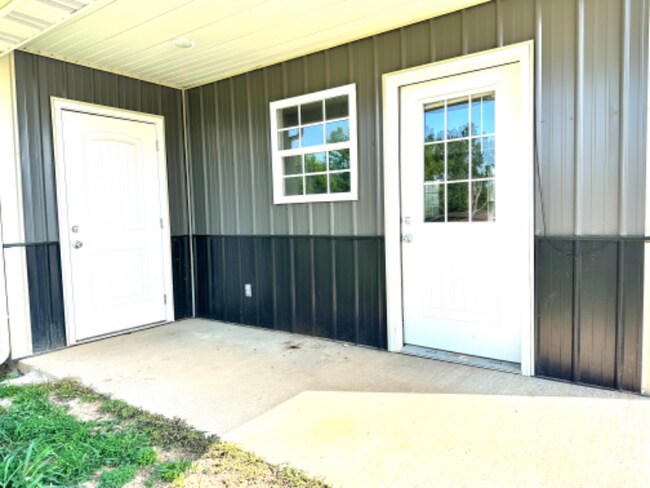 506 N Missouri St-Unit -D in Potosi, MO - Building Photo - Building Photo