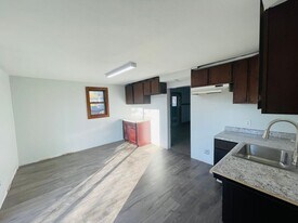 250 Douglas Ave E in Hector, MN - Building Photo