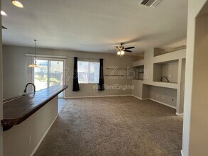 335 Tashima Dr in Livingston, CA - Building Photo - Building Photo