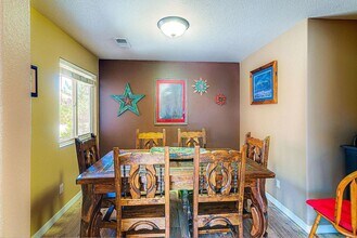 7160 Elk Creek Rd NE in Albuquerque, NM - Building Photo - Building Photo