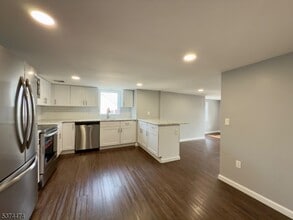 274 US-202 in Bedminster, NJ - Building Photo - Building Photo
