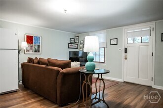 290.5 Milledge Cir in Athens, GA - Foto de edificio - Building Photo