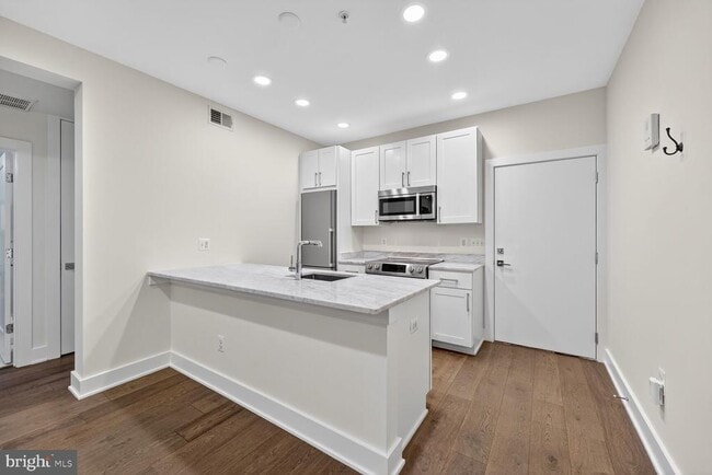 1412 Chapin St NW in Washington, DC - Building Photo - Building Photo