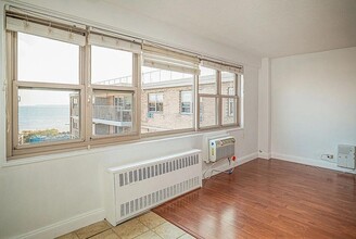 448 Neptune Ave in Brooklyn, NY - Building Photo - Building Photo