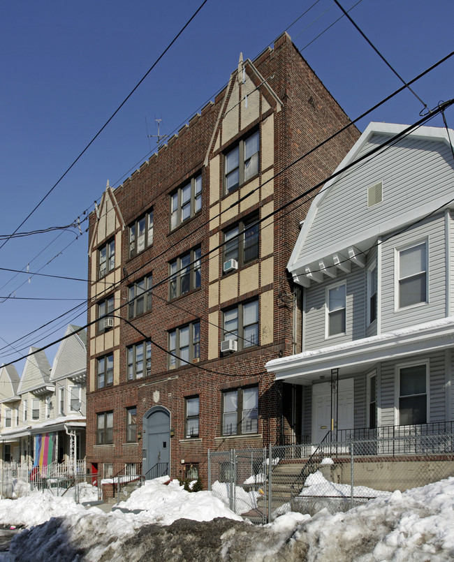 80 Lexington Ave in Jersey City, NJ - Foto de edificio - Building Photo