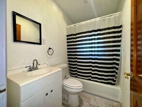 1601 Redwood Ave in McAllen, TX - Building Photo - Building Photo