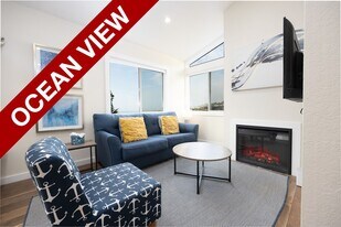 474-476 Lewis Ln in Pacifica, CA - Building Photo