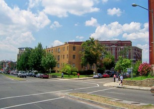 New Hampshire House in Washington, DC - Building Photo - Building Photo