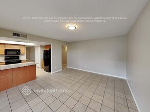 4709 W Paradise Ln in Glendale, AZ - Building Photo - Building Photo